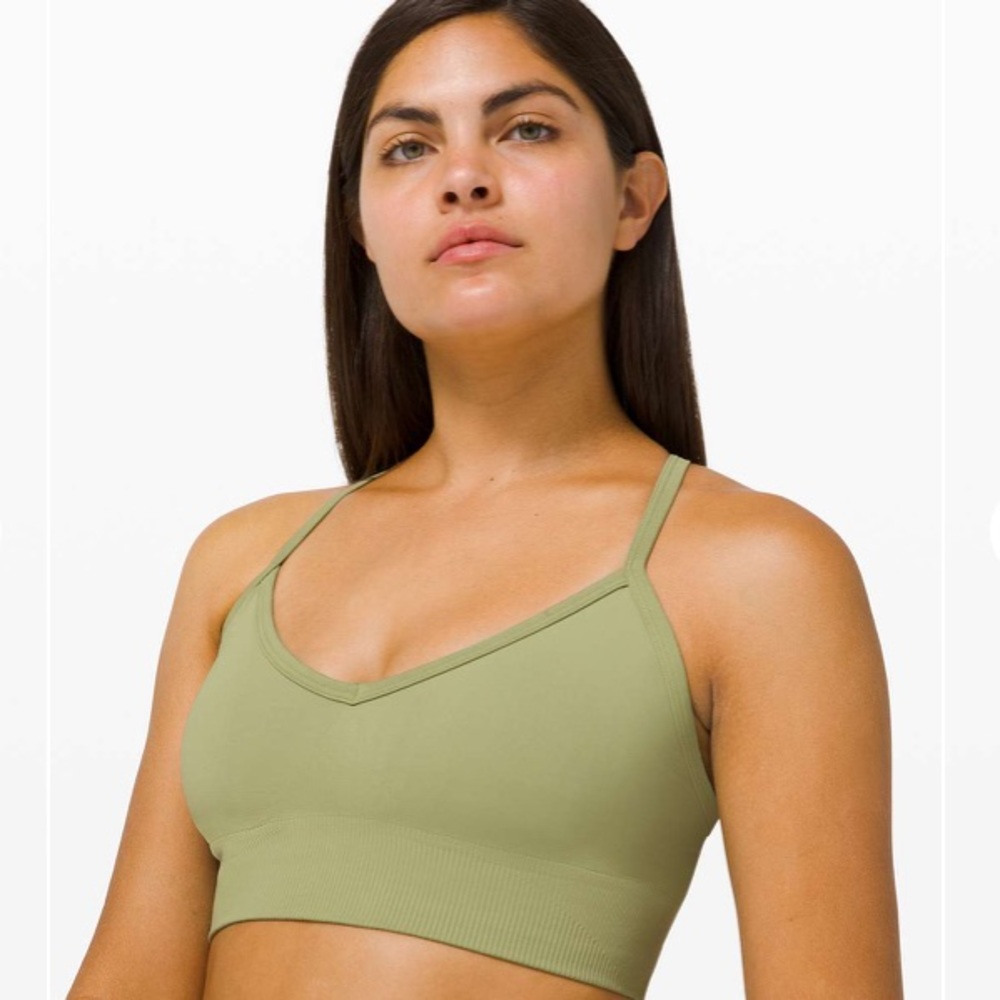 Lululemon Ebb to Street Bra *Light Support, C/D Cup (Sz 4)
